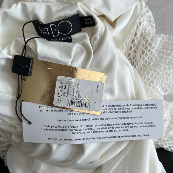 PATBO PLUNGE LACE SLEEVE MAXI DRESS - Picture 9 of 9